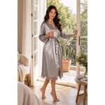 Damen Satin Morgenmantel lang mit Spitze – Kimono Bademantel aus 100 % Polyester, weich & glänzend